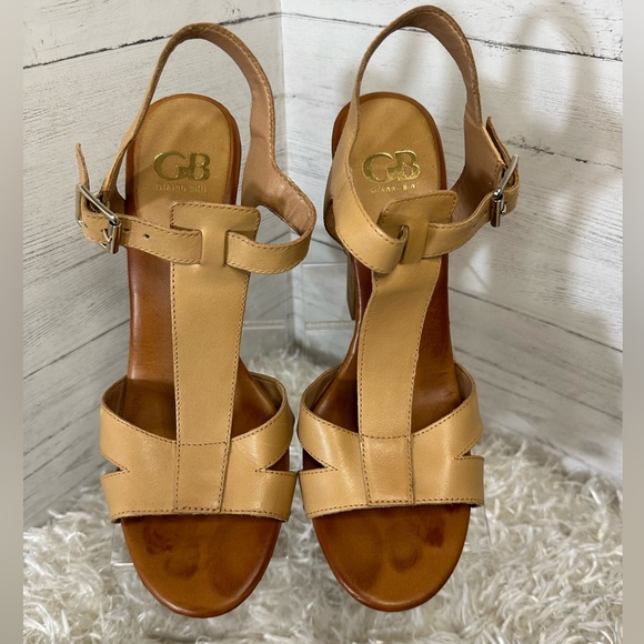 Gianni Bini Leather Strappy Studded Heels Women’s Size 11 - Picture 2 of 8